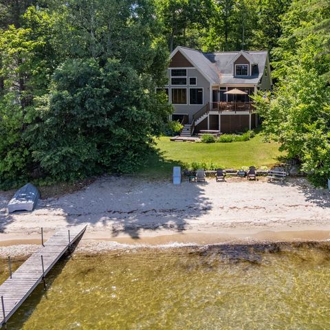 33 Arrowhead Point Road, Bristol, NH 03222