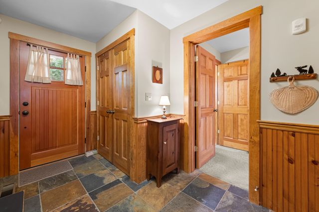 33 Arrowhead Point Road, Bristol, NH 03222