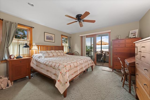 33 Arrowhead Point Road, Bristol, NH 03222