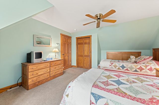 33 Arrowhead Point Road, Bristol, NH 03222