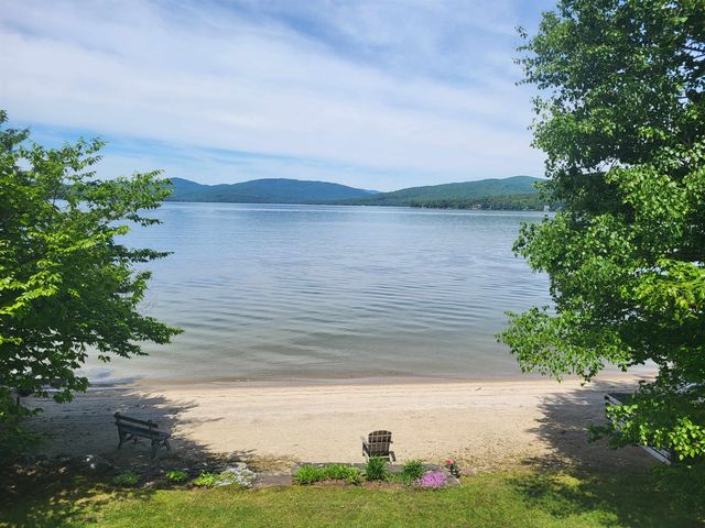 33 Arrowhead Point Road, Bristol, NH 03222