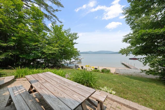 33 Arrowhead Point Road, Bristol, NH 03222