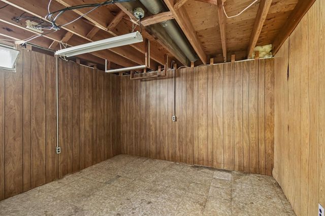 881 Edison Street, Saginaw, MI 48604