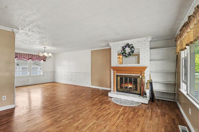 881 Edison Street, Saginaw, MI 48604