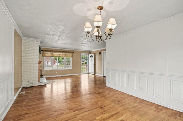 881 Edison Street, Saginaw, MI 48604