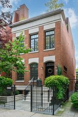 2122 N Magnolia Avenue, Chicago, IL 60614