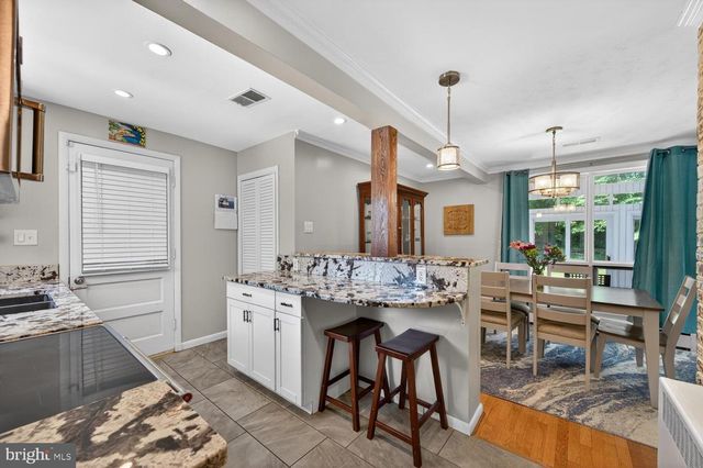 3407 SPRING LAKE TER, Fairfax, VA 22030
