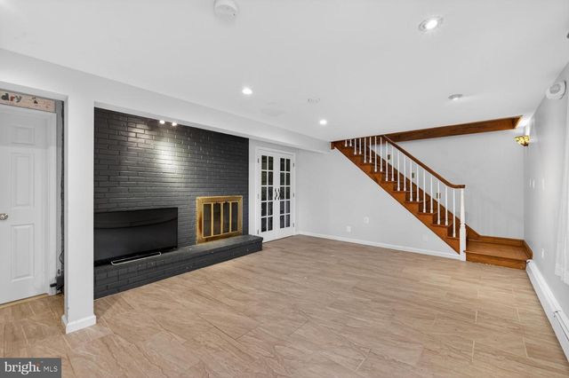 3407 SPRING LAKE TER, Fairfax, VA 22030