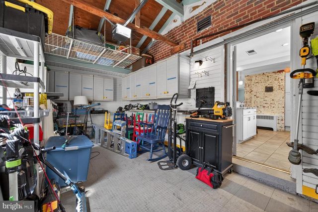 3407 SPRING LAKE TER, Fairfax, VA 22030