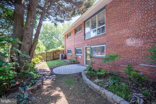 3407 SPRING LAKE TER, Fairfax, VA 22030