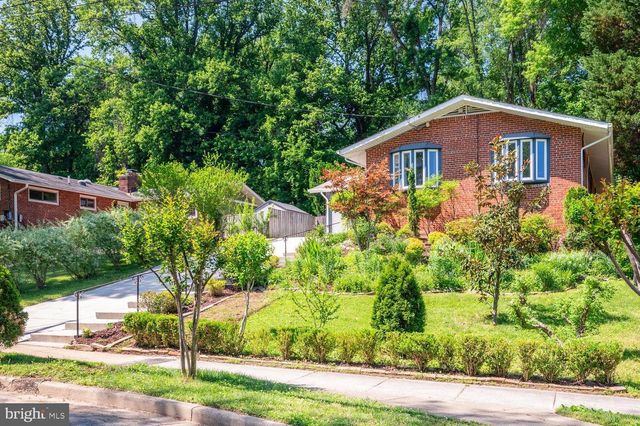 3407 SPRING LAKE TER, Fairfax, VA 22030
