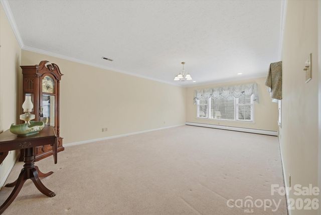 406 Wedgewood Place SW, Lenoir, NC 28645