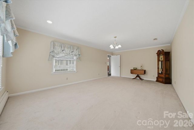 406 Wedgewood Place SW, Lenoir, NC 28645