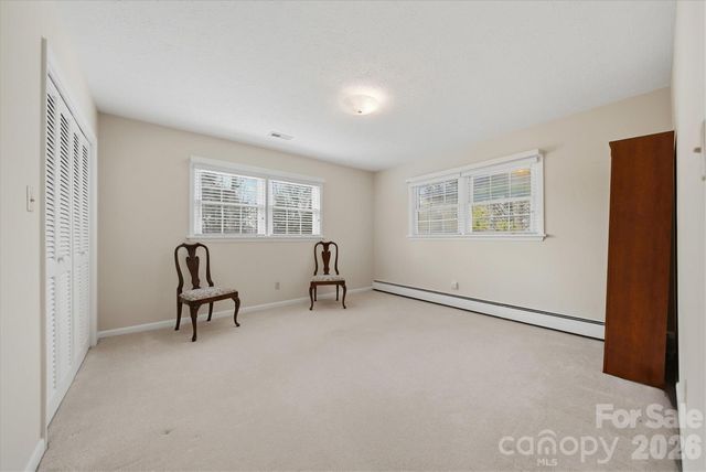 406 Wedgewood Place SW, Lenoir, NC 28645