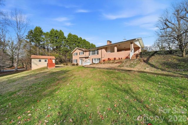 406 Wedgewood Place SW, Lenoir, NC 28645