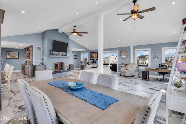 530 Bayview Drive, Toms River, NJ 08753