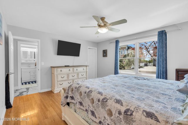 530 Bayview Drive, Toms River, NJ 08753