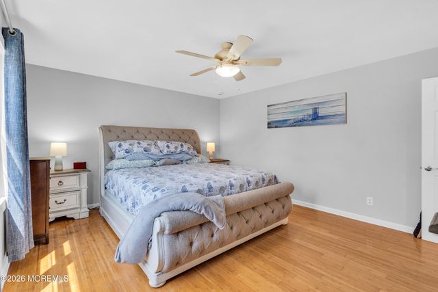 530 Bayview Drive, Toms River, NJ 08753