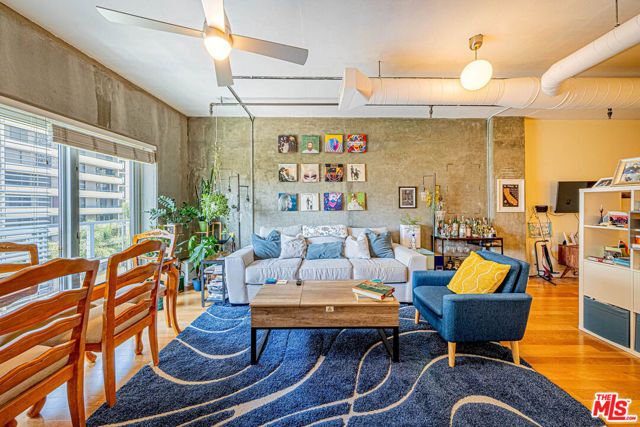 645 W 9th Street 628, Los Angeles, CA 90015