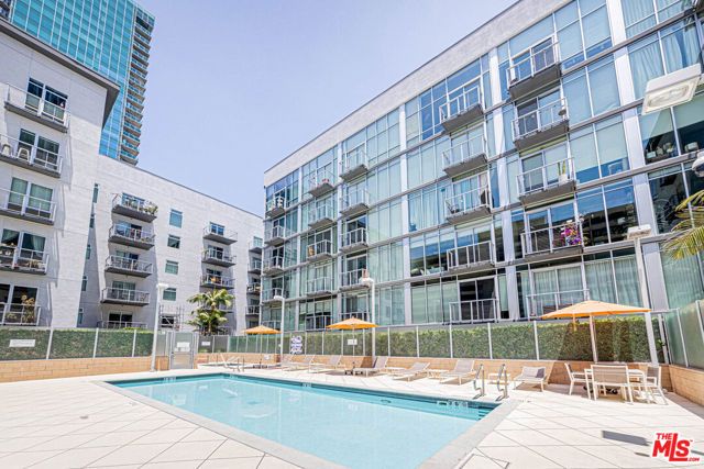 645 W 9th Street 628, Los Angeles, CA 90015