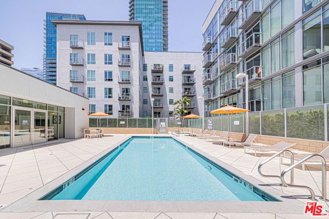 645 W 9th Street 628, Los Angeles, CA 90015