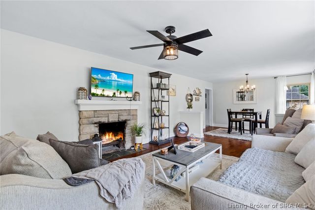 188 Forest Drive, Jeffersonville, IN 47130