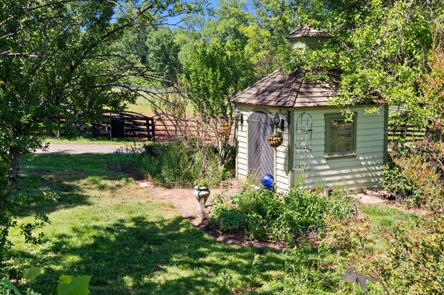 18101 CATTAIL RD, Poolesville, MD 20837