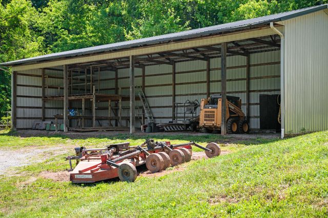 18101 CATTAIL RD, Poolesville, MD 20837
