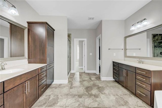 5935 stansbury Summit, Alpharetta, GA 30005