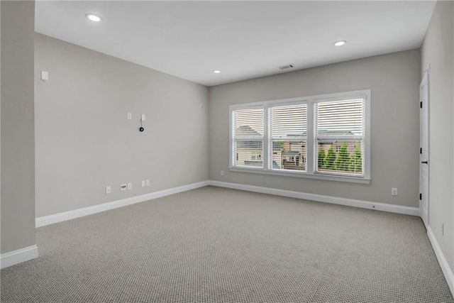 5935 stansbury Summit, Alpharetta, GA 30005