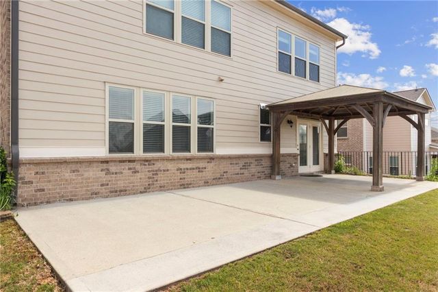 5935 stansbury Summit, Alpharetta, GA 30005