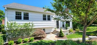 195 Hepburn Road, Hamden, CT 06517