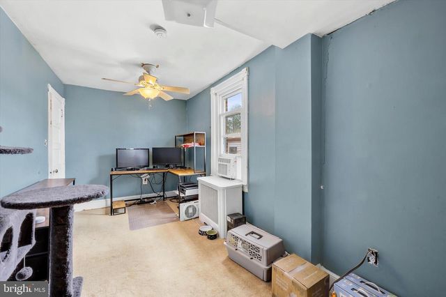 209 AMOSLAND RD, Holmes, PA 19043