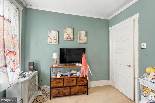 209 AMOSLAND RD, Holmes, PA 19043