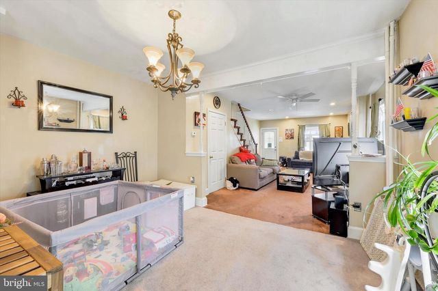 209 AMOSLAND RD, Holmes, PA 19043