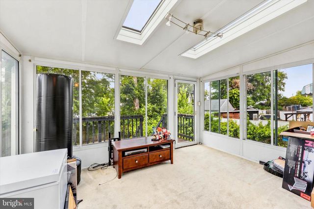209 AMOSLAND RD, Holmes, PA 19043