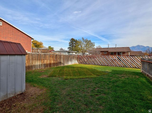 7165 S CALLIE DR, West Jordan, UT 84084