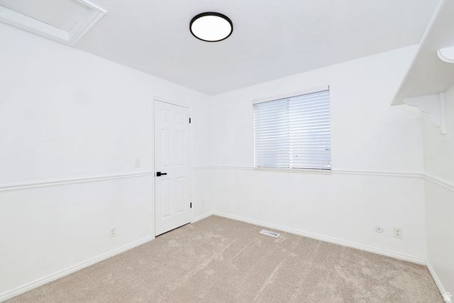 7165 S CALLIE DR, West Jordan, UT 84084