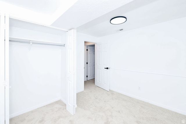 7165 S CALLIE DR, West Jordan, UT 84084