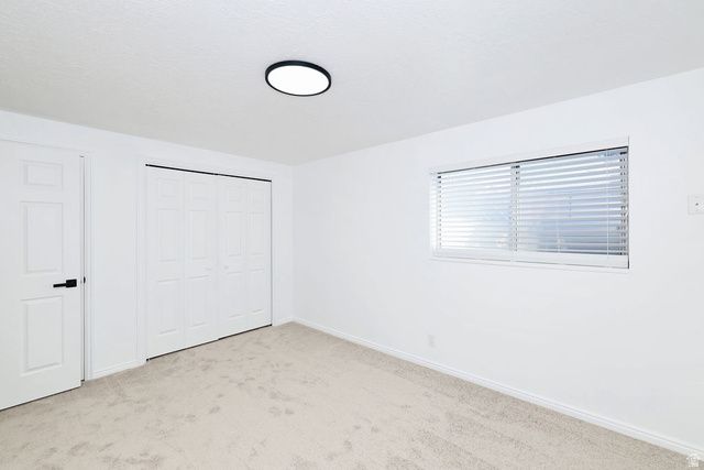 7165 S CALLIE DR, West Jordan, UT 84084