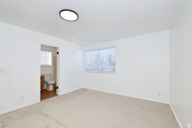 7165 S CALLIE DR, West Jordan, UT 84084