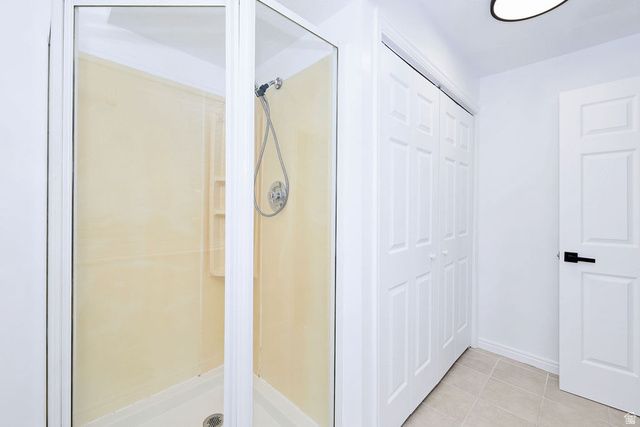 7165 S CALLIE DR, West Jordan, UT 84084