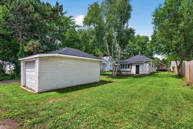 1154 Lawson Avenue E, Saint Paul, MN 55106