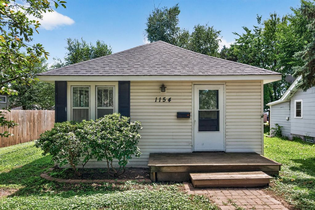 1154 Lawson Avenue E, Saint Paul, MN 55106