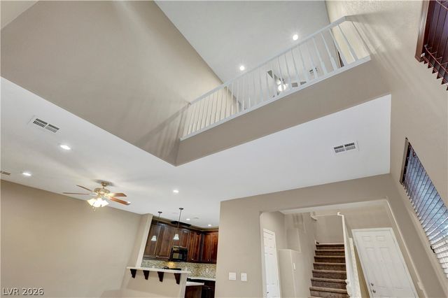 9313 Night Mesa Street, Las Vegas, NV 89178