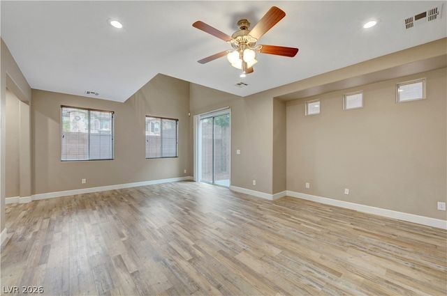 9313 Night Mesa Street, Las Vegas, NV 89178