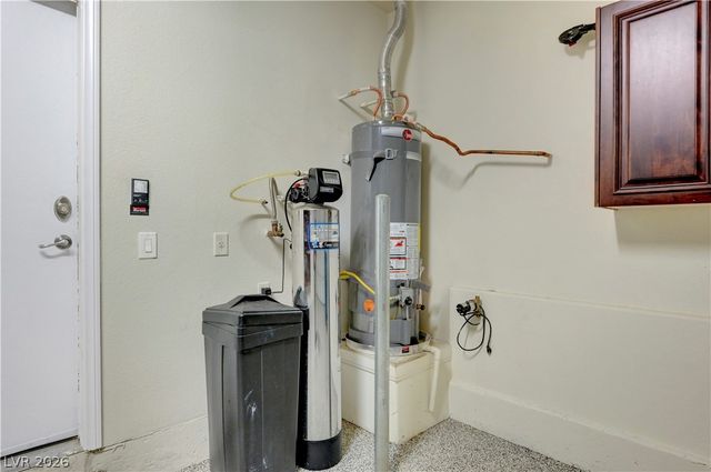 9313 Night Mesa Street, Las Vegas, NV 89178