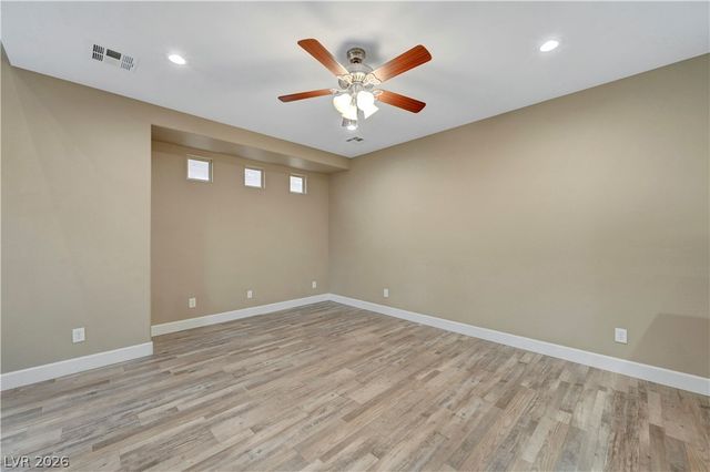 9313 Night Mesa Street, Las Vegas, NV 89178