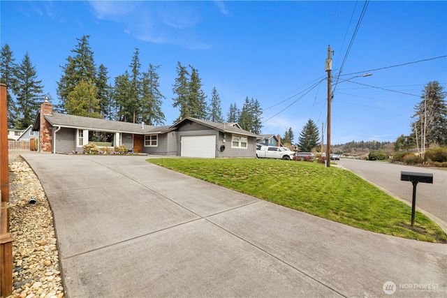 233 W Jensen Street, Arlington, WA 98223