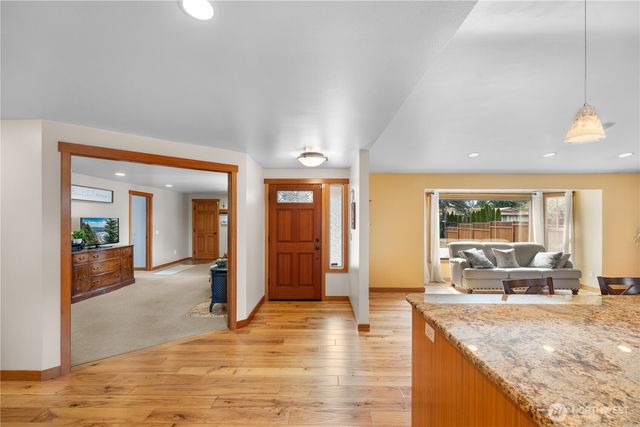 233 W Jensen Street, Arlington, WA 98223